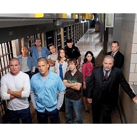 MARSHALL ALLMAN AS LJ BURROWS, ROBERT KNEPPER AS THEODORE "T-BAG" BAWELL, WENTWORTH MILLER AS MICHAEL SCOFIELD, AMAURY NOLASCO AS FERNANDO SUCRE, DOMINIC PURCELL AS LINCOLN BURROWS, PETER STORMARE AS JOHN ABRUZZI, WADE WILLIAMS AS CAPTAIN BRAD BELLICK FROM PRISON BREAK #1 - Photo cin�matographique en couleur - AFFICHE - 60x50cm