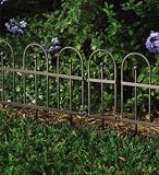 Easy-Locking Garden or Flower Bed Iron Fence Edging