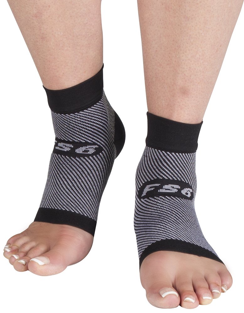 Amazon.com: OrthoSleeve FS6 Compression Foot Sleeve Pair: Sports ...