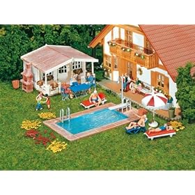 H0 FA SWIMMING POOL AND GARDEN HOUSE