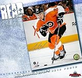 Steve Yzerman Autographed Photo - Steven Stamkos Tampa Bay Lightning 8 x 10 - Autographed NHL Photos