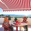 ALEKO� Retractable Awning 13 x 8 Patio Awning (4M x 2.5M) Red/White Strap