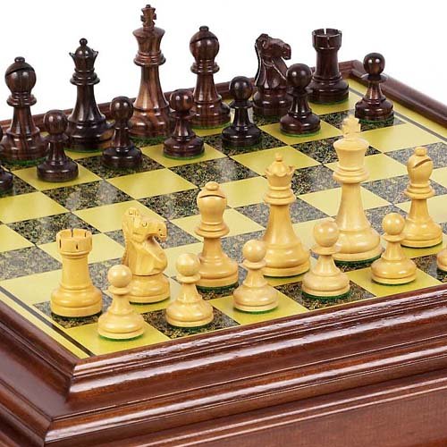 Prince Staunton Rosewood Chesmen from India & Bellagio Chess Board Cabinet From Italy