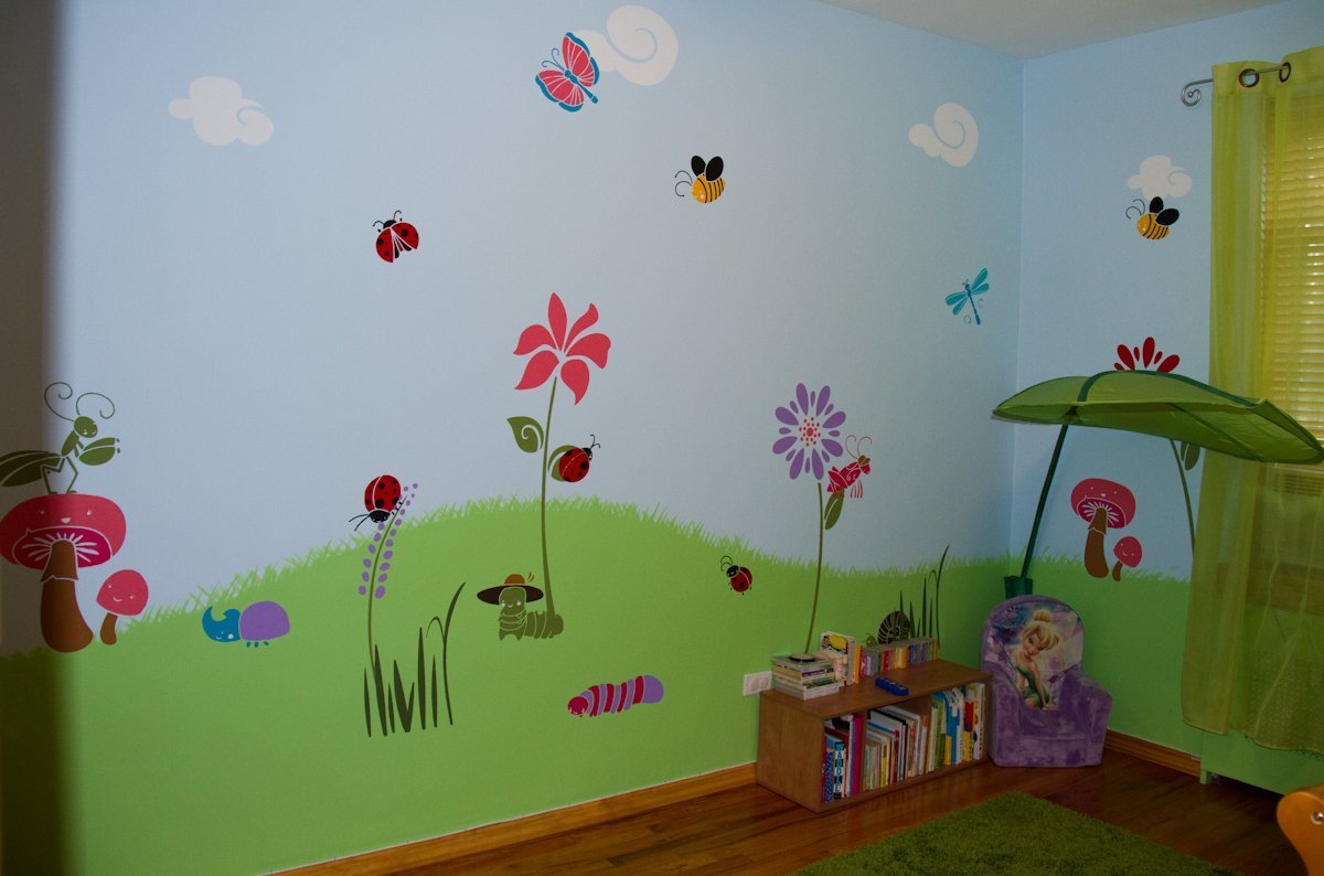 Painting grass on bedroom wall