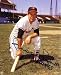 BROOKS ROBINSON - Baltimore Orioles AUTOGRAPH - Signed 8x10 Pose Photo