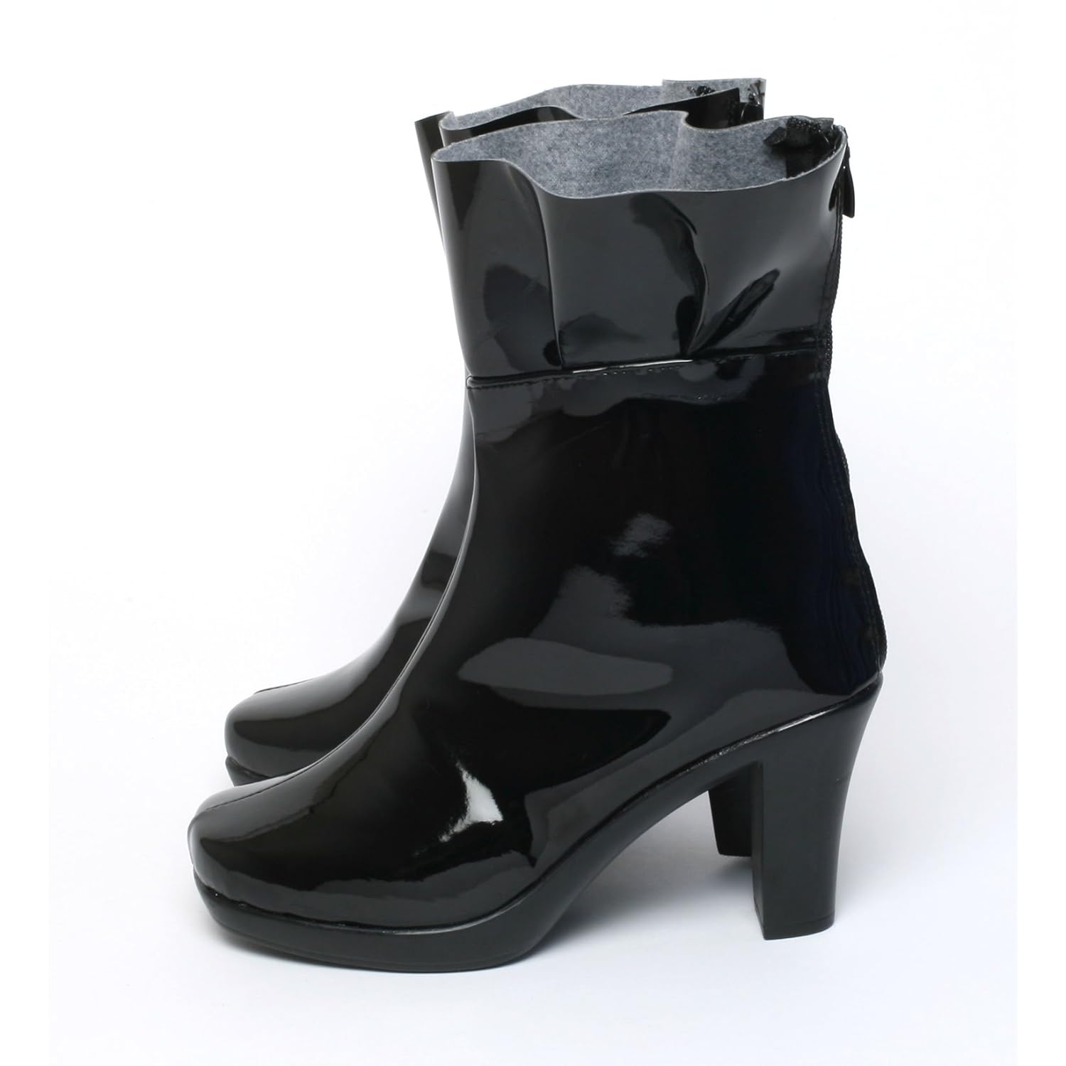 んじきのやみ) 风 靴 ヤミちゃん ToLoveる とら