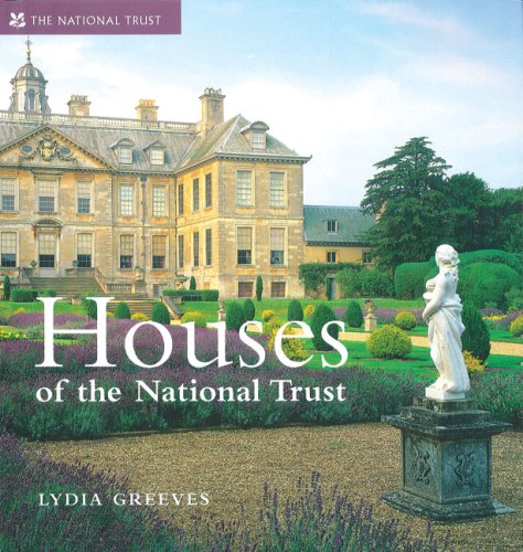 Houses of the National Trust: Outstanding Buildings of Britain