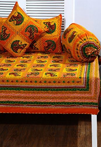 Multi colored 8 pcs kantha diwan set