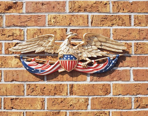 Patriotic Eagle Wall Décor