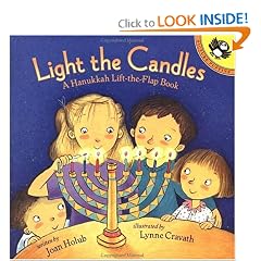 Light the Candles: A Hanukkah Lift-the-Flap Book (Picture Puffins)