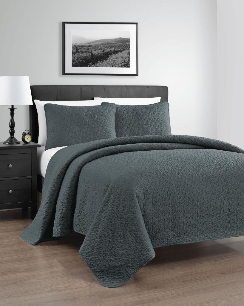 Zaria 3Piece Lightweight Quilt / Coverlet Set Ideal for Summer eBay