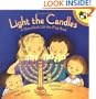 Light the Candles: A Hanukkah Lift-the-Flap Book (Picture Puffins)