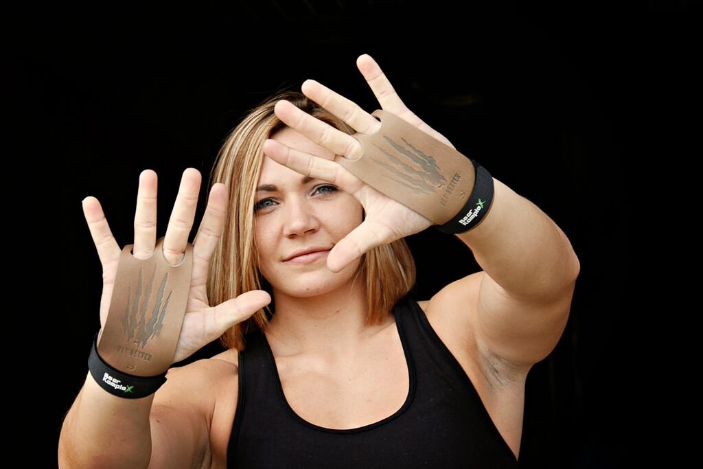 Amazon.com : Bear KompleX 3 hole Crossfit grips TM and gymnastics ...