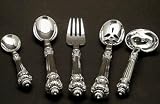 Plume Hostess Set