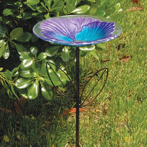 Voluminous Bloom Stake Bird Feeder