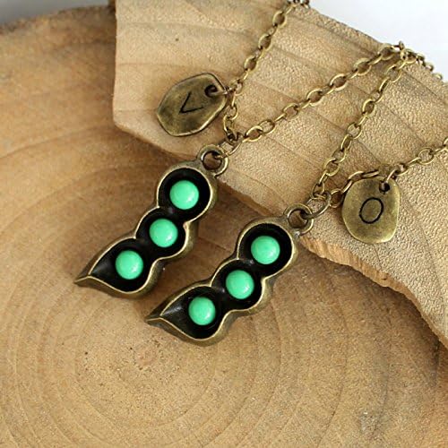 2 Pcs/Set Personalized Initial Necklace Pea Pod Mother's Necklace,Boyfriend GirlFriend Gift, Christmas Gifts,Couples Gift Friends Gifts