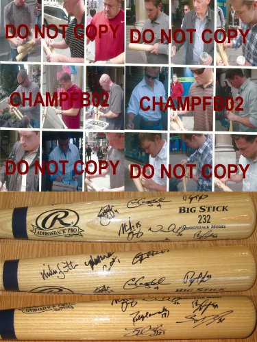 2011 ARIZONA DIAMONDBACKS,TEAM SIGNED BASEBALL BAT WITH COA AND PROOF