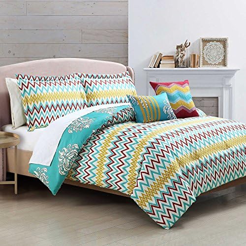 Bold Chevron Pattern in Shades Reversible Twin Comforter Set (5 Piece Bed in A Bag)