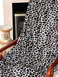 Giraffe | Faux Fur Throw | Reversible | 60 Inches by 70 Inches