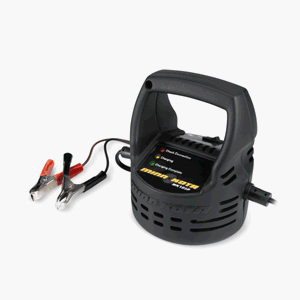 Minn Kota 5 Amp Portable Charger by MINN KOTA