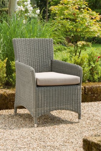 LEON Rattan Sessel mit Kissen