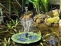 Chelsea Solar Lily Fountain - Green