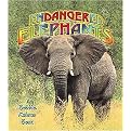 Endangered Elephants (Earth's Endangered Animals) (Volume 9) (Paperback)