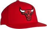 NBA Men's Chicago Bulls Flat Brim Flex Hat - Tu33Z, Small/Medium , Team Color , Red