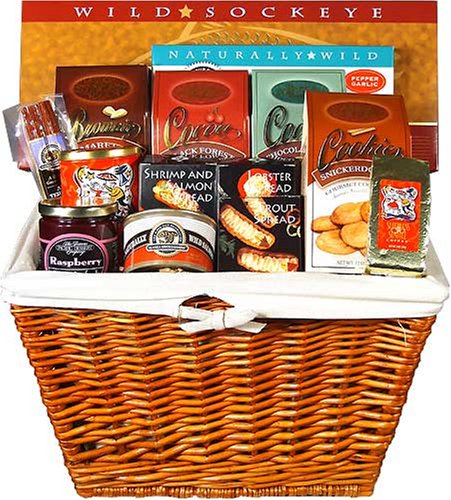 The Big Smoked Salmon Gift Basket by Alaska Smokehouse