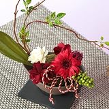 和風ベース入り苔玉のプリザーブドフラワー「花音〜かのん（大）」 カノン