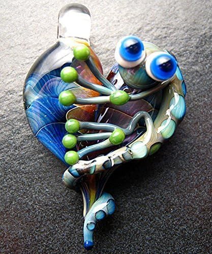 Gecko pendant - Glass Gecko lampwork pendant focal bead - Boomwire Glass jewelry