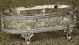 PIERCED OVAL BASKET