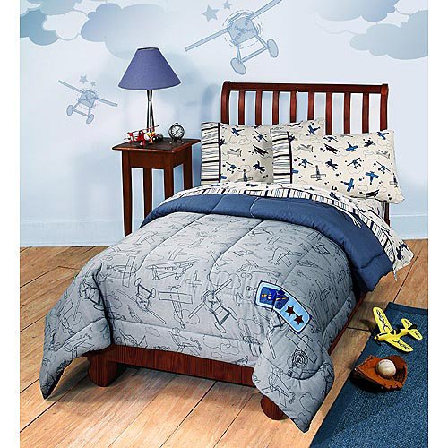 Mickey Mouse Toddler Bedding