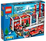 LEGO City - La Caserne des pompiers - 7208 + 7942 LE 4*4 DES POMPIERS ET SA REMORQUE