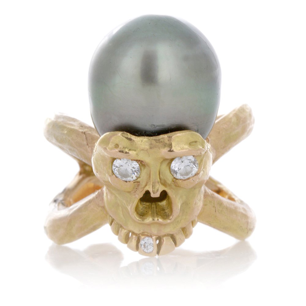skull ring with diamond