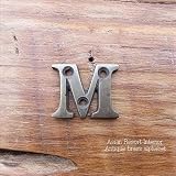 MANJA MTMET-132 真鍮 金具 M【金物 数字 ナンバー 英字 アルファベット アンティーク レトロ調 ナチュラル】