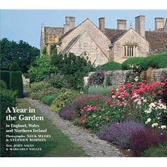 A Year in the Garden: In England, Wales and Northern Ireland