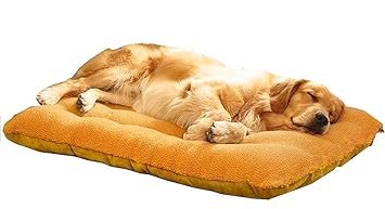 【クリックで詳細表示】犬 猫 等の ペット ぐっすり眠る ふんわり ベッド マット クッション (M， 茶)： ペット用品