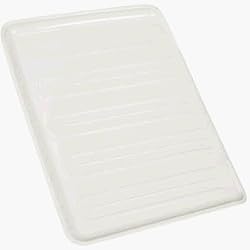 Rubbermaid 1182MABISQU Large Drain-Away Tray