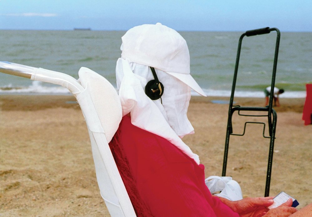 Martin Parr: Life's a Beach: Martin Parr: 9781597112130: Amazon ...