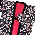 【着物問屋】レディース<br>★ふわふわの中綿入り半纏で防寒エコ★<br>あったか♪はんてん（半てん）<br>【花輪/黒】No.4