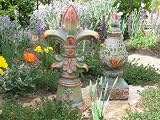 European Garden Fleur De Lis Finial Statue (Set of 2)