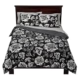 Room Essentials® Floral Comforter - Black
