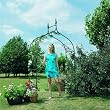 Gardman Deluxe Gothic Garden Arch 2.95m x 1.4m Black