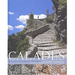 Calades : Les sols de pierre en Provence