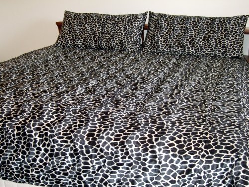 Giraffe | Faux Fur Comforter | Queen Size
