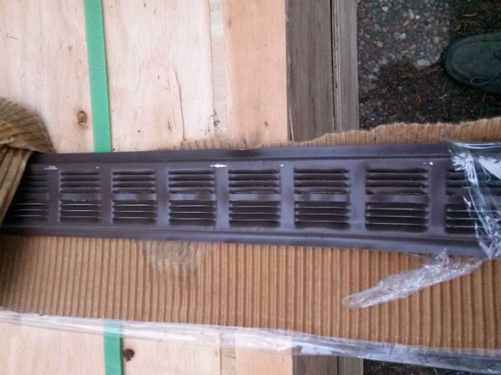 8' WHT ALU Soffit Strip - - Amazon.com