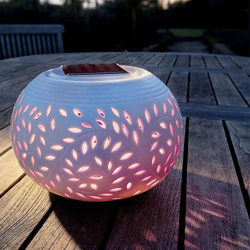 Colour Changing LED Garden Solar Filigree Table Light top Garden Furniture product Colour Changing LED Garden Solar Filigree Table Light picture