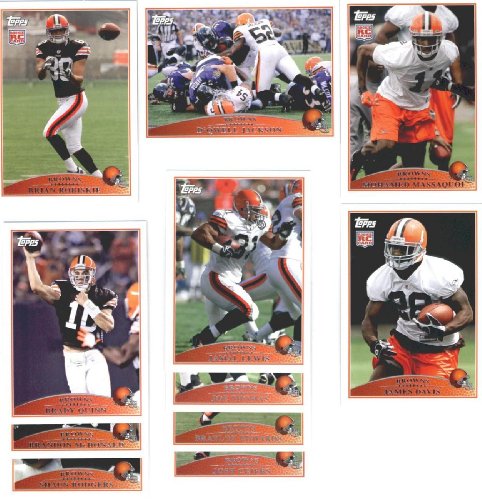 2009 Topps Cleveland Browns Complete Team Set of 11 cards including Brady Quinn, Braylon Edwards, Brian Robiskie Rookie, and more!