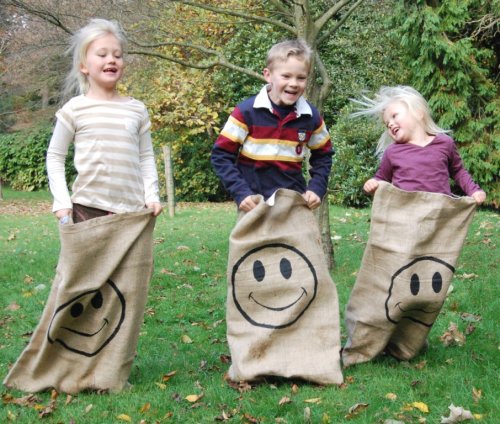 Childrens Toyshop  Toys : Set of 3 jute sacks for a traditional sack race